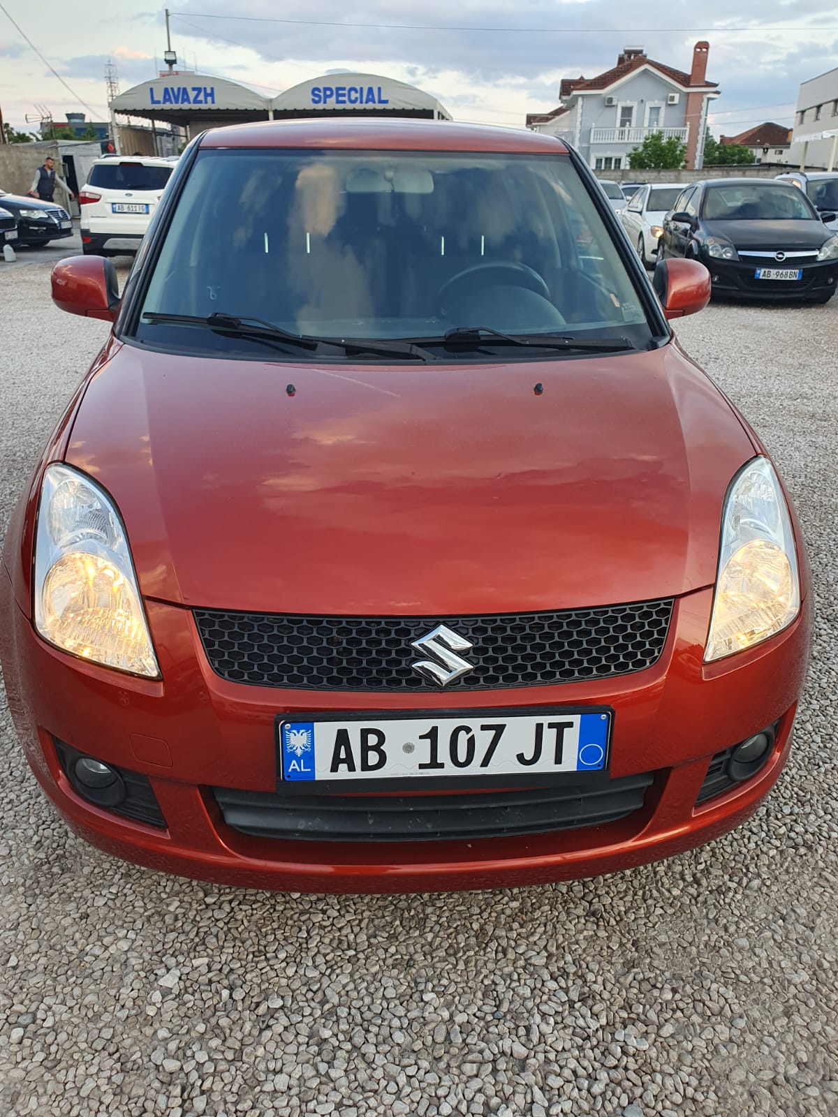 Suzuki suift